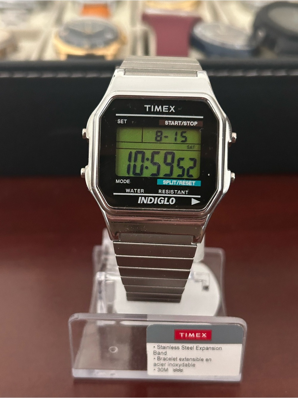 Timex T78582, 34mm, 18mm stainless expansion bracelet, Indiglo.